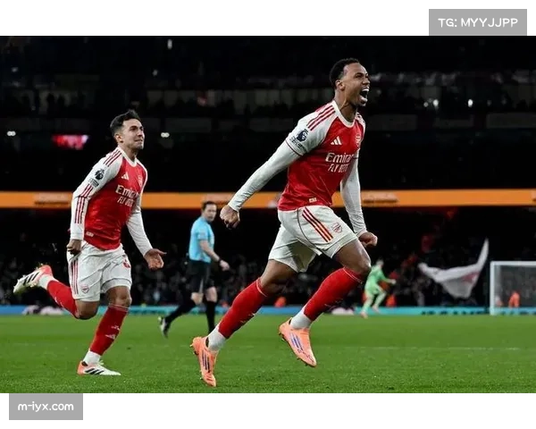 阿森纳中卫加布里埃尔直塞助攻因卡皮耶破门,防线参与进攻成常态 阿森纳中卫加布里埃尔直塞助攻因卡皮耶破门,防线参与进攻成常态